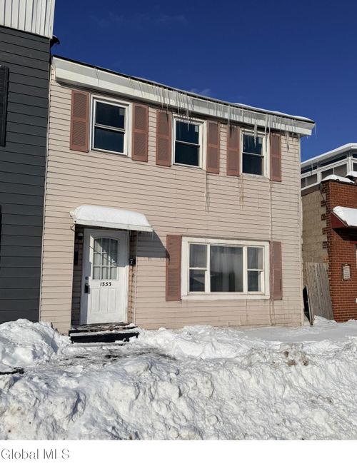 1333 Broadway, Watervliet, NY, 12189-3324 | Card Image