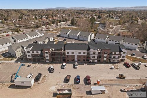 101-796 E Sunnyside Rd, Idaho Falls, ID, 83404-7086 | Card Image