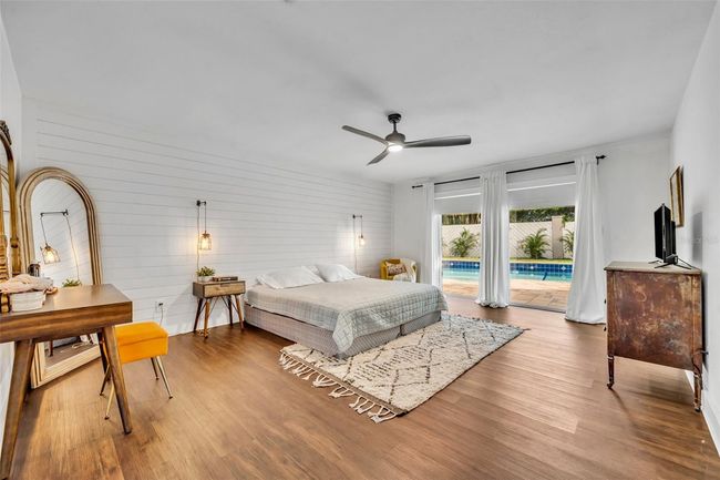 Master Bedroom | Image 21