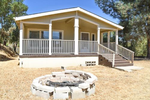 3986 Dawn Road, Mariposa, CA, 95338 | Card Image