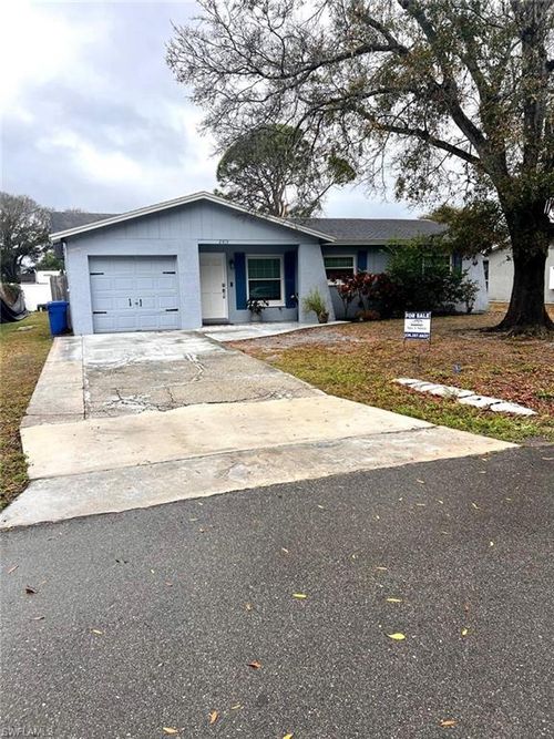 2415 S 76th St, TAMPA, FL, 33619-5906 | Card Image