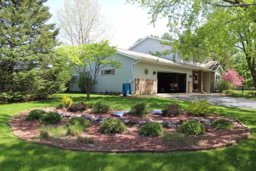 6306 Hubert Ave, WESTON, WI, 54476-1616 | Card Image