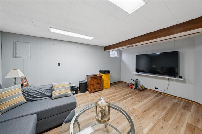317 Hale St, Townhouse with 2 bedrooms, 2 bathrooms and 2 parking in Wheaton IL | Image 16