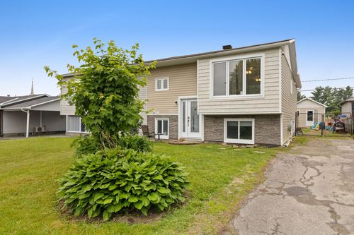 1153 Rue De Liesse, Gatineau (Masson-Angers), QC, J8M1H8 | Card Image