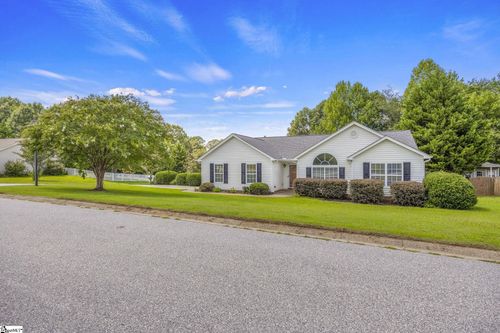 2 Avebury Court, Travelers Rest, SC, 29690 | Card Image