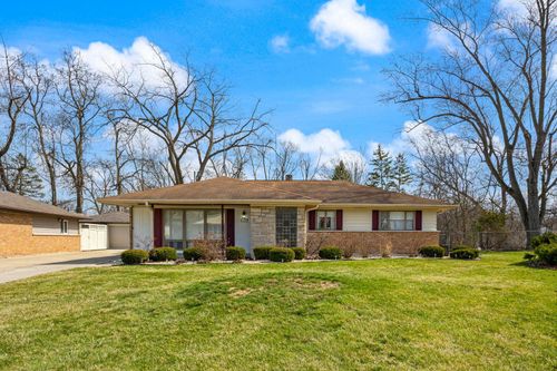 107 Nashua St, Park Forest, IL, 60466-2321 | Card Image