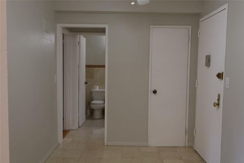 apt-5h-30 S Cole Ave, Spring Valley, NY, 10977-5415 | Card Image