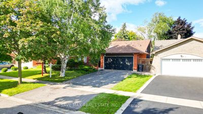 58 Blackthorn Lane, House other with 4 bedrooms, 3 bathrooms and 6 parking in Brampton ON | Image 2