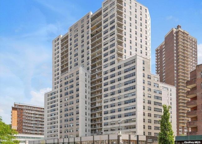 APT-2302 - 125-10 Queens Blvd, Home with 1 bedrooms, 1 bathrooms and null parking in Kew Gardens NY | Image 7