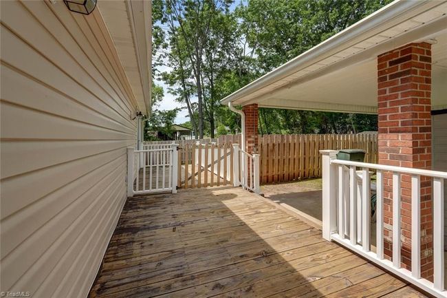 104 N 13 Th Ave, House other with 2 bedrooms, 2 bathrooms and null parking in Mayodan NC | Image 22