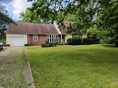 7020 Cotton Blossom Ln, Nashville, TN, 37221-3312 | Card Image