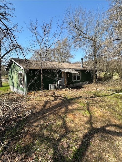 711 Lcr 902, Jewett, TX, 75846-5662 | Card Image