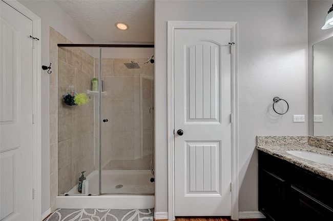 28519 Oakden Ct, House other with 4 bedrooms, 2 bathrooms and 2 parking in Huffman TX | Image 32
