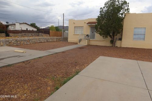 a-8421 Mercury St, El Paso, TX, 79904-2732 | Card Image