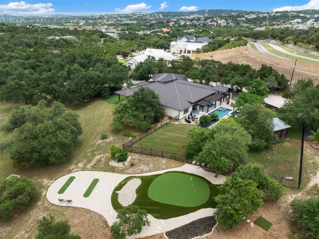 The golfers in your life will love this property! | Image 38