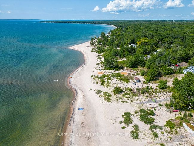 2284 Tiny Beaches Rd S, House other with 3 bedrooms, 2 bathrooms and 6 parking in Tiny ON | Image 20