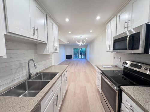 5-101 2nd St, Los Altos, CA, 94022-2763 | Card Image