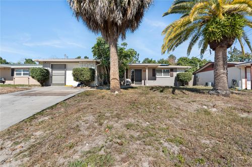 7207 Country Club Dr, HUDSON, FL, 34667-1898 | Card Image