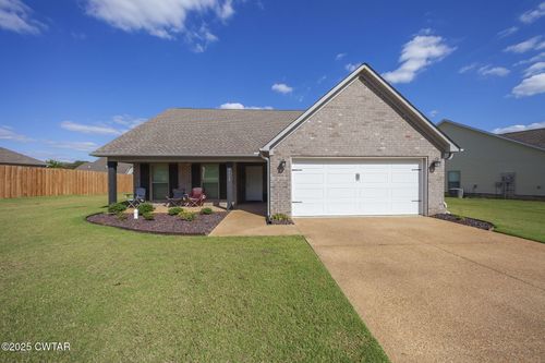 3112 Fawn Ridge Cv, Humboldt, TN, 38343-6748 | Card Image