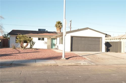 4412 Cinderella Ln, Las Vegas, NV, 89102-5784 | Card Image