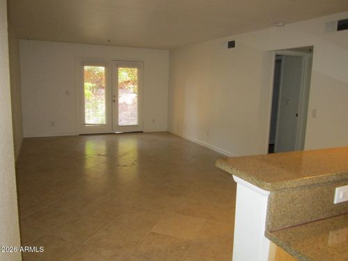 141-4704 E Paradise Village Pkwy N, Phoenix, AZ, 85032-6860 | Card Image