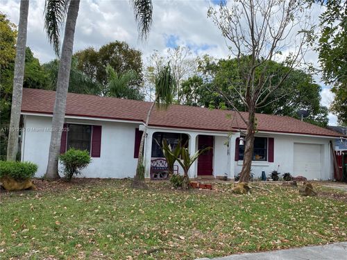 14902 Sw 65th Ter, Miami, FL, 33193-2011 | Card Image