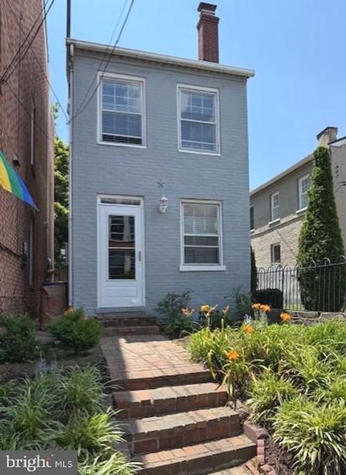 518 Gibbon St, ALEXANDRIA, VA, 22314-4134 | Card Image