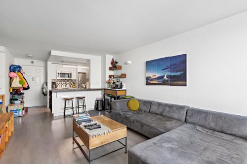 406-20 2nd St, Jersey City, NJ, 07302-3076 | Card Image