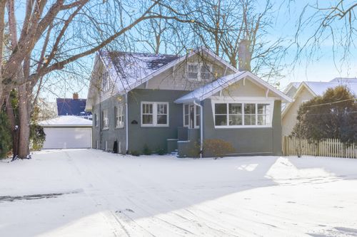 312 E Lincoln Ave, Wheaton, IL, 60187-4214 | Card Image