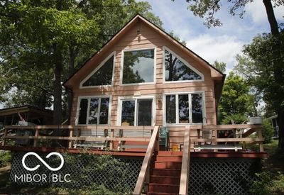 Spacious Deck to have family gatherings. | Image 1