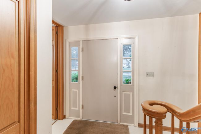 2501 College St Se, House other with 5 bedrooms, 3 bathrooms and null parking in Decatur AL | Image 6