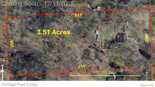 251 Doremus Ave, Waterford, MI, 48328-2821 | Card Image