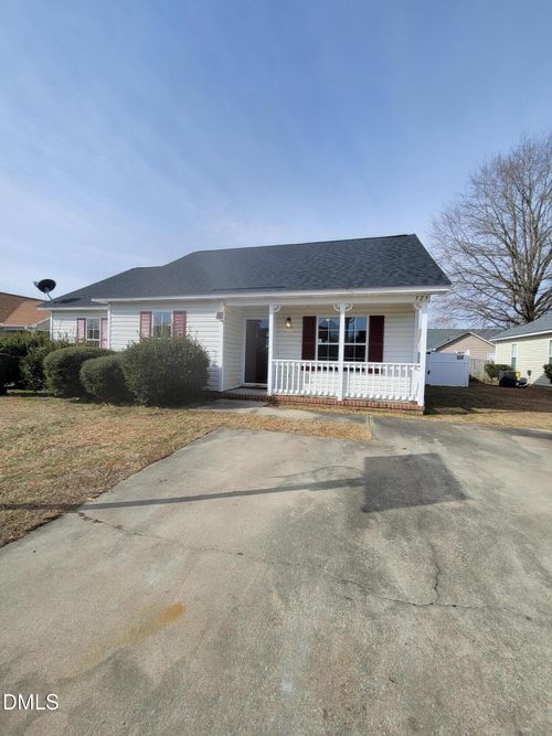 3670 Highland Dr, Ayden, NC, 28513-3028 | Card Image