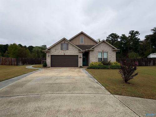 27492 Dieken Dr, Athens, AL, 35613-7663 | Card Image
