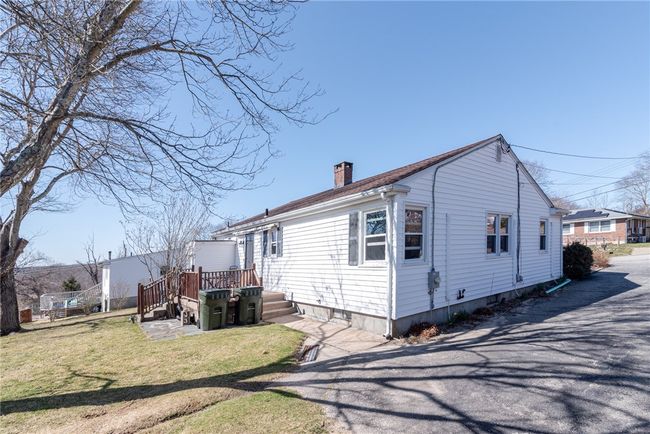 9 Hillview Drive, House other with 3 bedrooms, 1 bathrooms and 6 parking in Westerly RI | Image 28