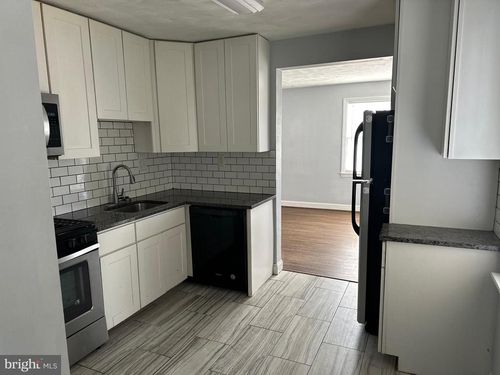 303 3rd Ave Se, GLEN BURNIE, MD, 21061-3638 | Card Image