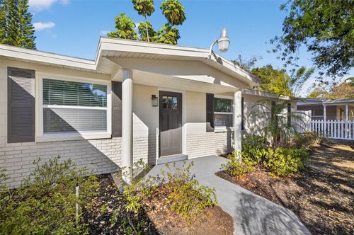 1102 E Lambright St, TAMPA, FL, 33604-6236 | Card Image