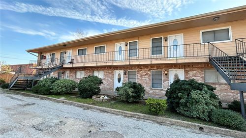 apt-2-1004 Austin St, Portland, TX, 78374-2055 | Card Image