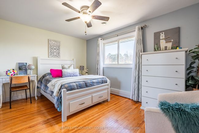 4126 London Crt, House other with 3 bedrooms, 3 bathrooms and 4 parking in Niagara Falls ON | Image 24