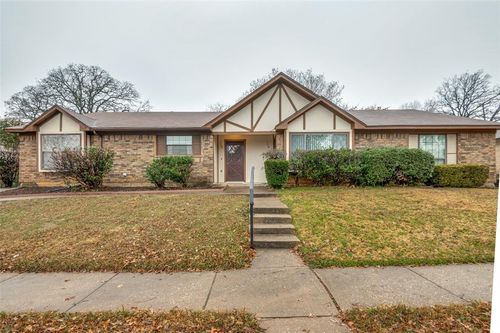 1109 Highpoint Road, Bedford, TX, 76022 | Card Image