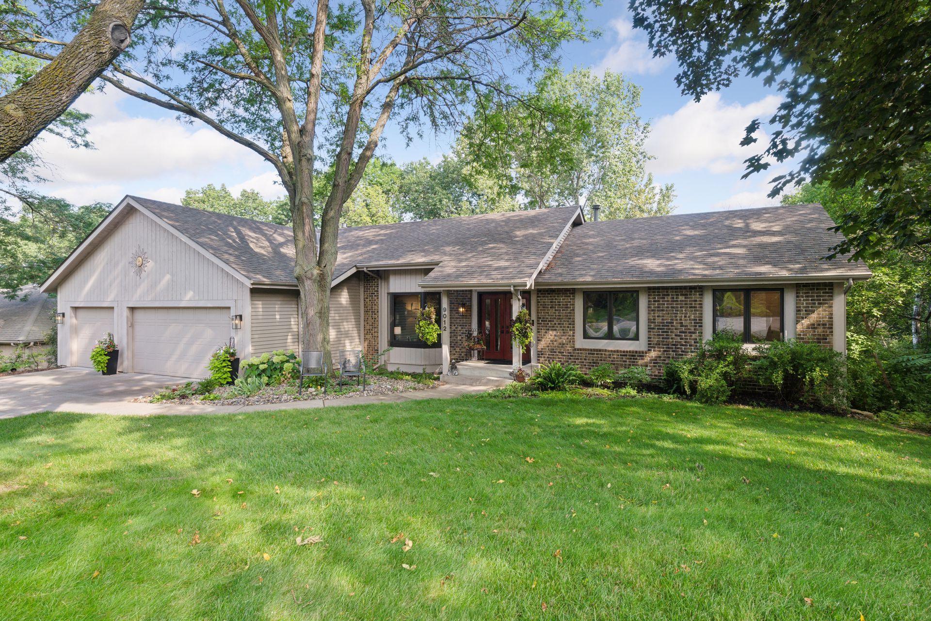 Hyland Creek Rd, Minneapolis, MN 55437