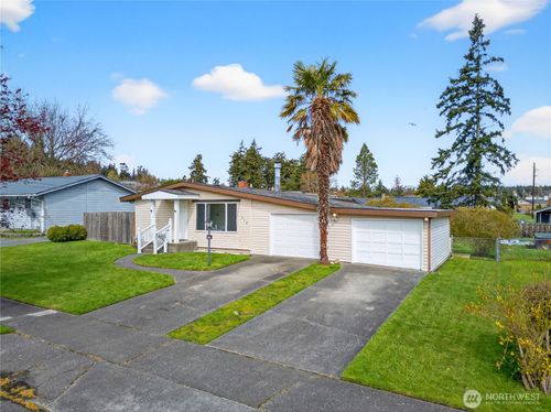 282 Sw 10th Ave, Oak Harbor, WA, 98277-3124 | Card Image