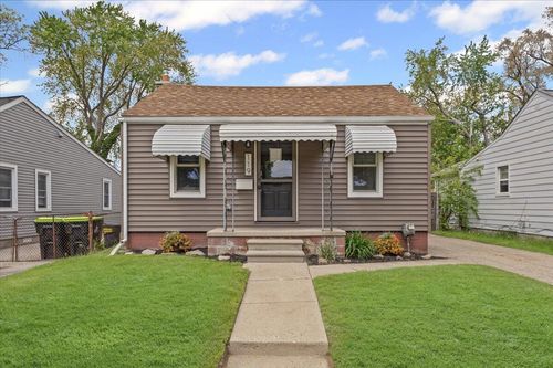 119 E Guthrie Ave, Madison Heights, MI, 48071-4024 | Card Image