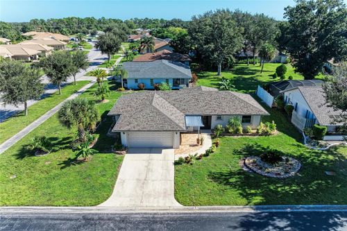 3200 Meadow Run Dr, VENICE, FL, 34293-1478 | Card Image