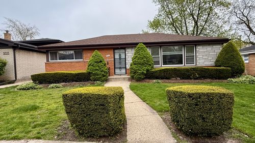 9527 Lowell Ave, Skokie, IL, 60076-1464 | Card Image