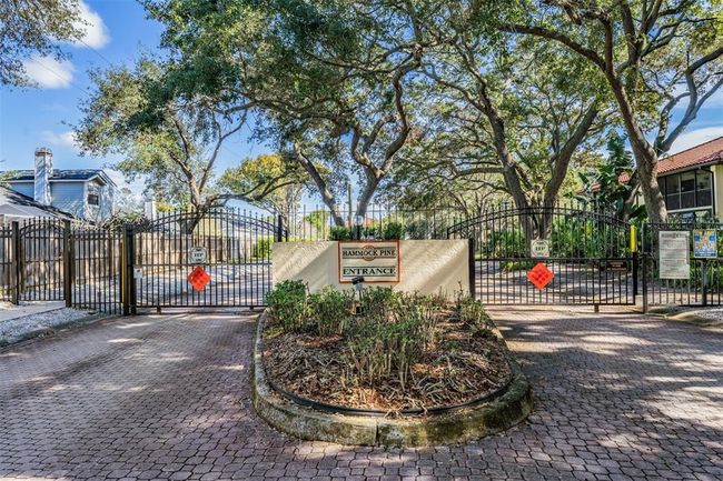 1313 - 1313 Hammock Pine Blvd, Condo with 2 bedrooms, 2 bathrooms and null parking in CLEARWATER FL | Image 26