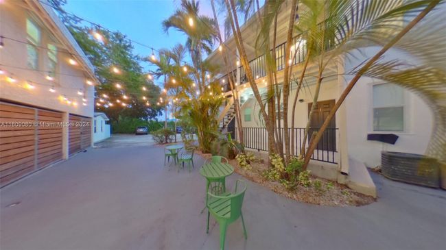 2 - 893 Ne 81st St, Condo with 2 bedrooms, 1 bathrooms and null parking in Miami FL | Image 61