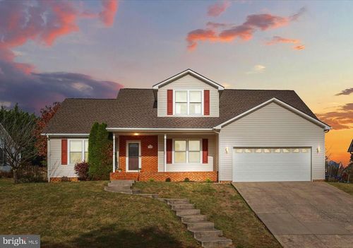 1840 Rhianon Ln, HARRISONBURG, VA, 22801-8446 | Card Image