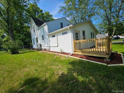 411 Lytle Avenue, Home with 4 bedrooms, 1 bathrooms and null parking in Harbor Beach MI | Image 1