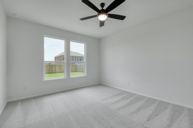 15101 Onager Pass, House other with 3 bedrooms, 2 bathrooms and 2 parking in Manor TX | Image 12